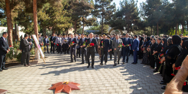 Vətən müharibəsində böyük fəxarət və şücaət göstərərək şəhadət zirvəsinə yüksələn qəhrəmanlarımızın anım gününü sonsuz qürur və fəxarət hissi ilə  qeyd edirik.